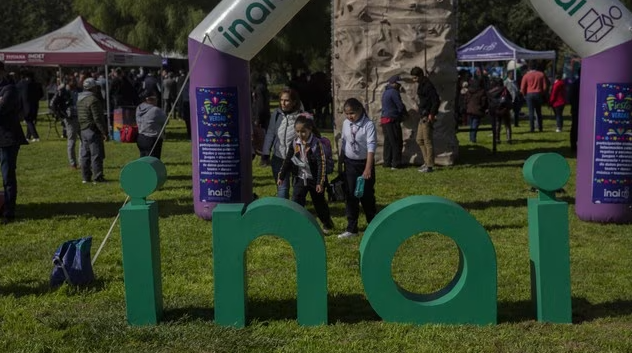 Símbolo del sexenio: la guerra contra los organismos autónomos