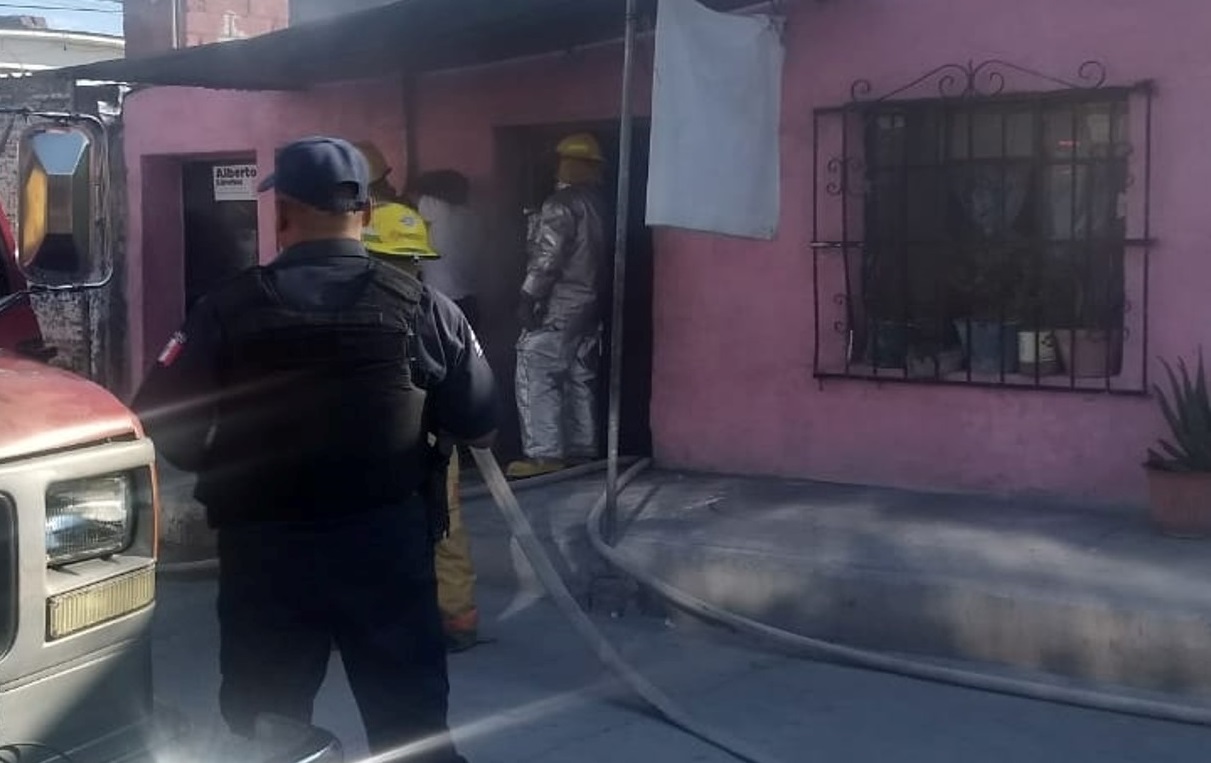 Se incendia vivienda en Izúcar de Matamoros