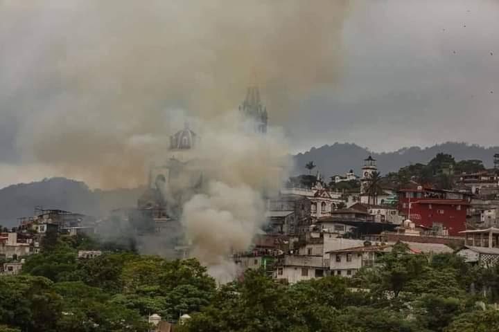 Muere mujer dentro de vivienda por incendio en Cuetzalan