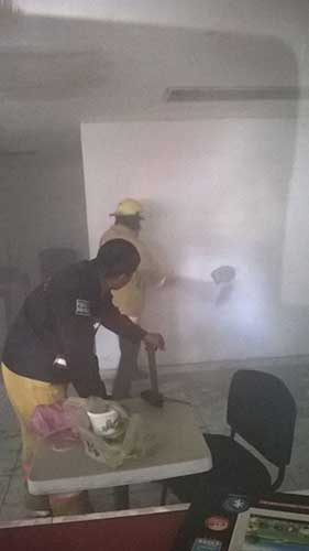 Se incendia bóveda de casa de empeño en Huauchinango