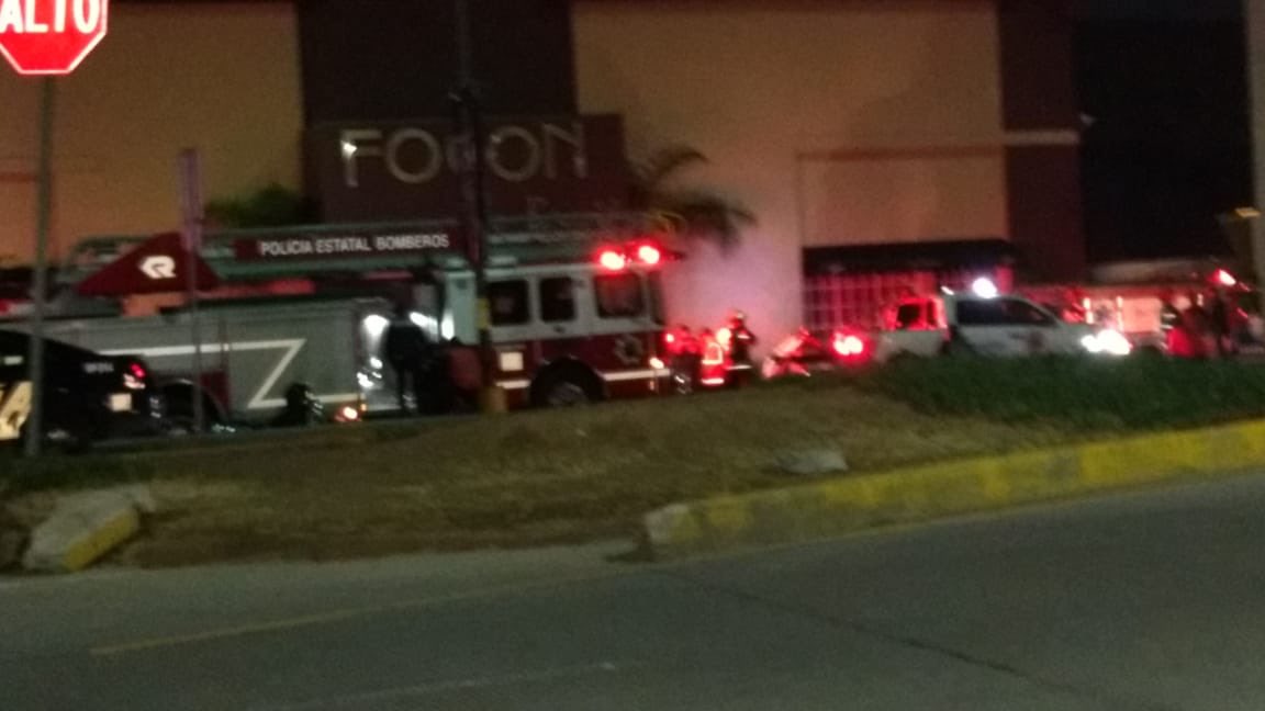 Se incendia el restaurante El Fogón en La Noria, Puebla