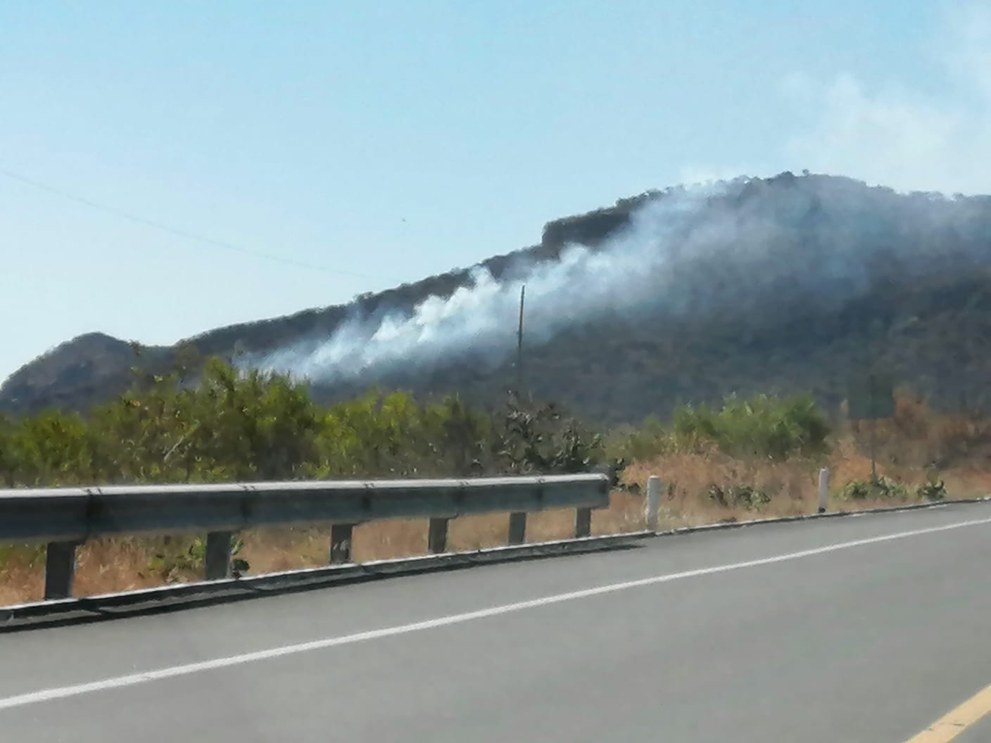 Atlixco registra varios incendios forestales 