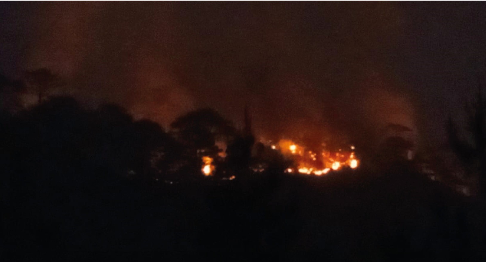 Se registra incendio forestal en San Juan Cuautla, Coyomeapan