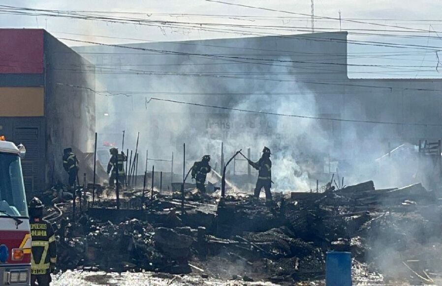 Reporta el INM incendio en campamento migrante en Chihuahua