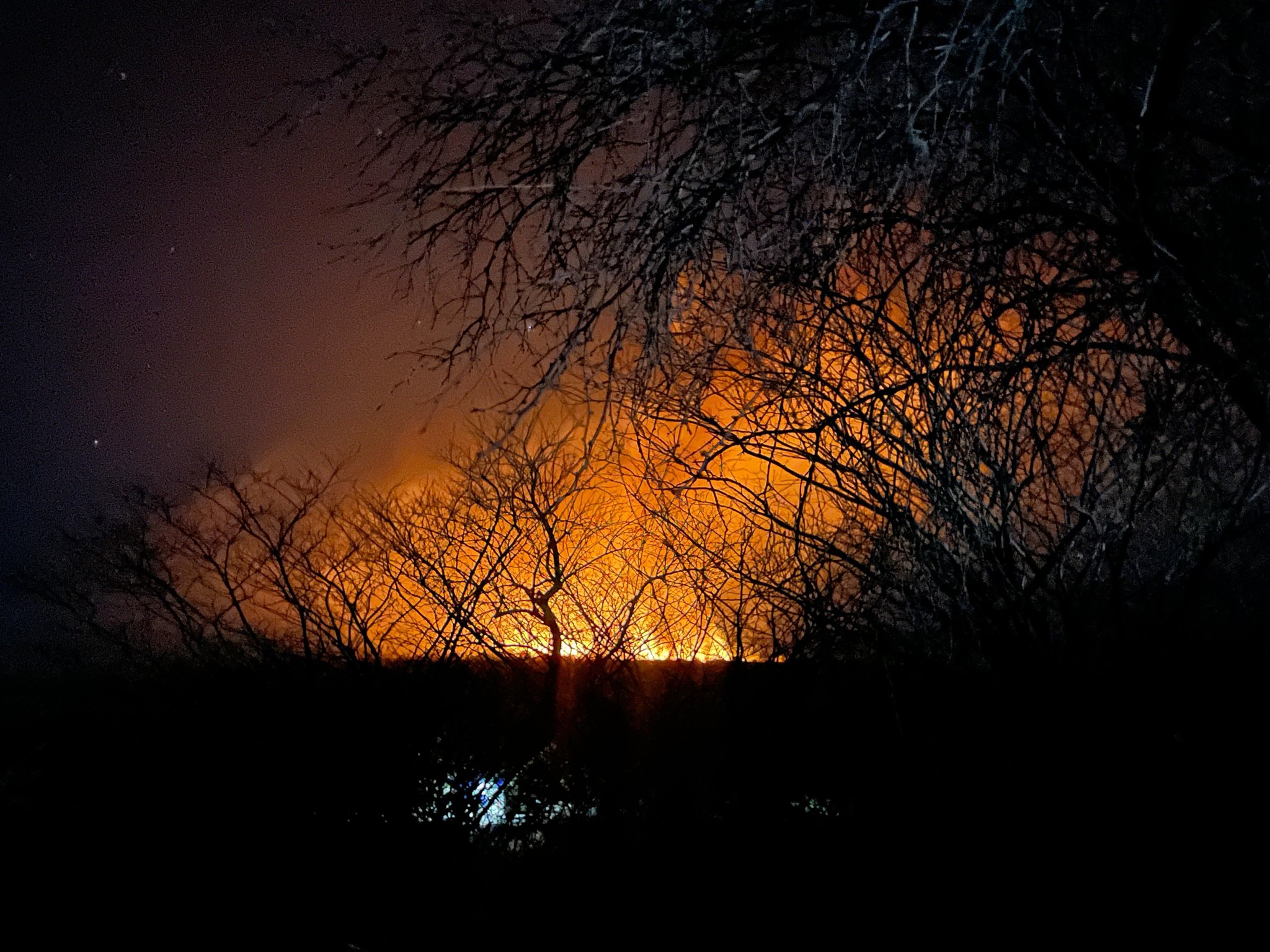 Se registra incendio en tiradero de Tehuitzingo