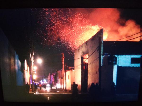Se incendia bodega de Copa de Oro en San Pedro Cholula