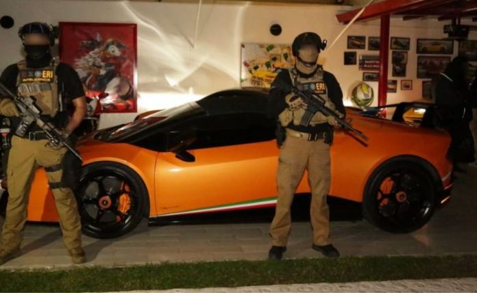 Refacturaban autos robados en EU a nombre del INDEP