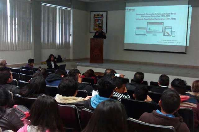 Presenta INE en Teziutlán el Sistema de Estadísticas de las Elecciones 2014-2015