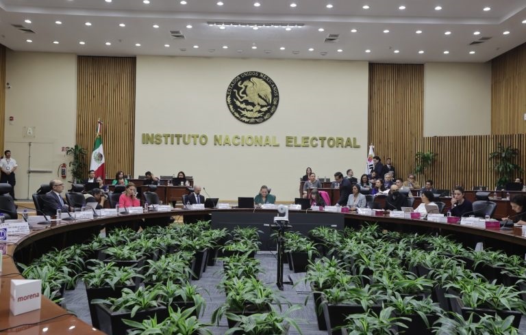 Autoriza IEE hasta 8.5 mdp para precampañas de aspirantes a la gubernatura