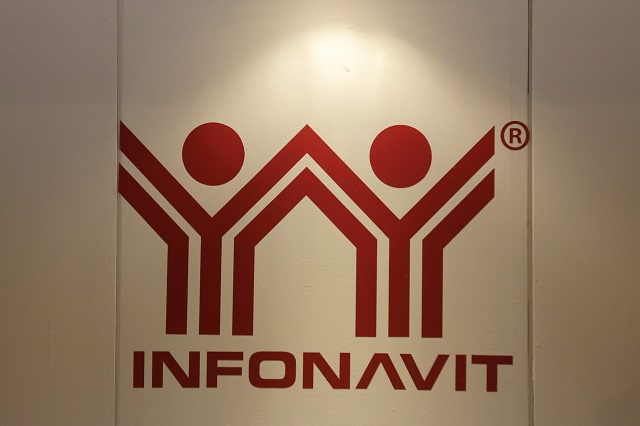 Trabajadores podrá unir créditos de Infonavit y Fovissste