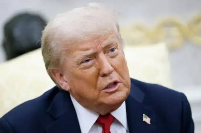 Trump promulga ley contra el fentanilo y señala a México y China