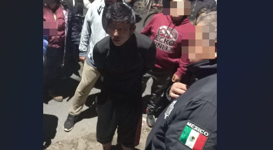 Vecinos de Zacatelco, casi linchan a ladrón y policías lo rescatan