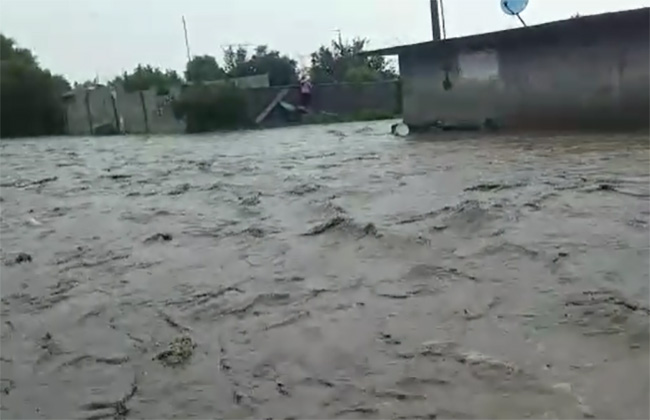 VIDEO Lluvia inunda San Nicolás Buenos Aires