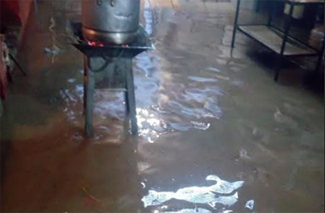 Lluvias dejan inundadas 10 viviendas en Huaquechula  