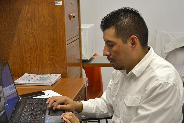 Investigador BUAP disminuye etapas en elaboración de medicamento