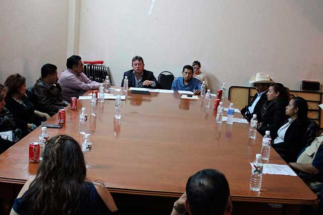 Comisión investigará a presidenta auxiliar de Santiago Acatlán