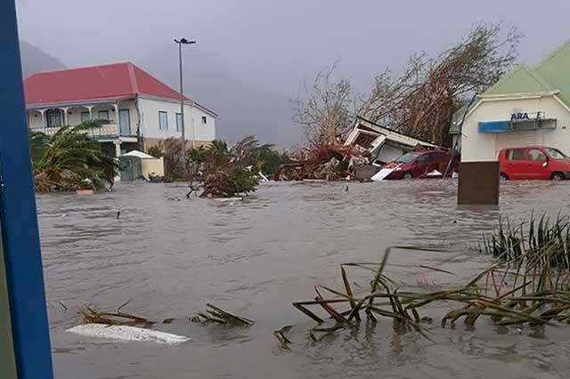 EU desaloja a 6.3 millones de personas de Florida y Georgia por huracán Irma