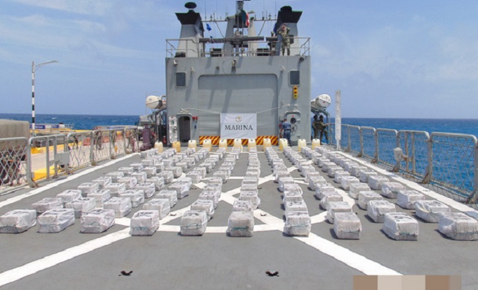 Asegura la Marina 3 toneladas de cocaína traficadas en Quintana Roo