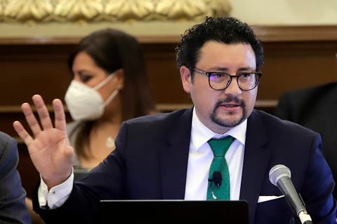Reprochan regidores ausencia del secretario de infraestructura en sesiones de trabajo 
