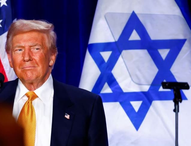 Trump propone plan para “limpiar” Gaza y reubicar a palestinos 