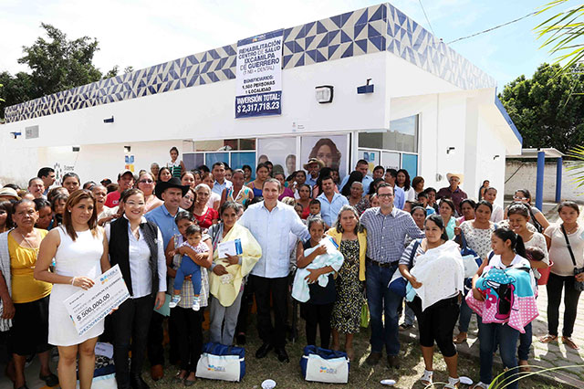 Inaugura RMV Centro de Salud en Ixcamilpa de Guerrero