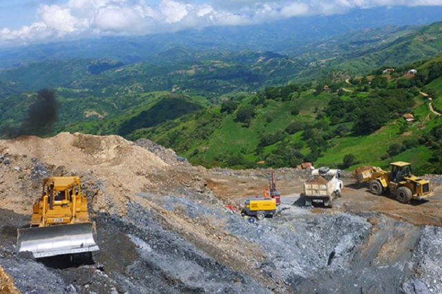 Reclama Almaden 200 mdd por cancelación de concesiones mineras en Puebla