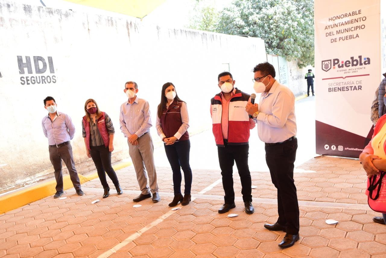 Ayuntamiento de Puebla mejora calles en San Jerónimo Caleras