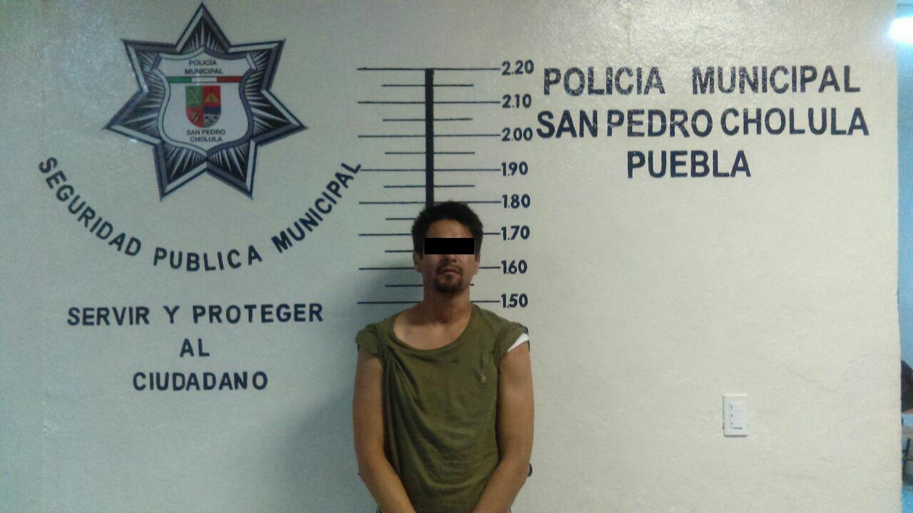 Detienen a hombre por robo a comercio de San Pedro Cholula
