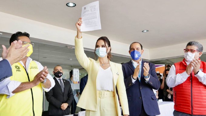 Lupita Jones se registra como candidata a la gubernatura de Baja California