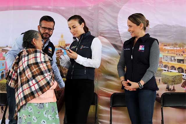 Arrancan la tercera jornada de salud visual en Xicotepec