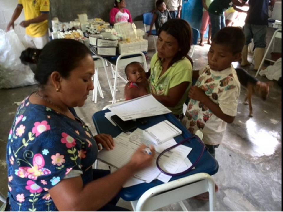 Acercan servicios de salud a comunidades de Chietla