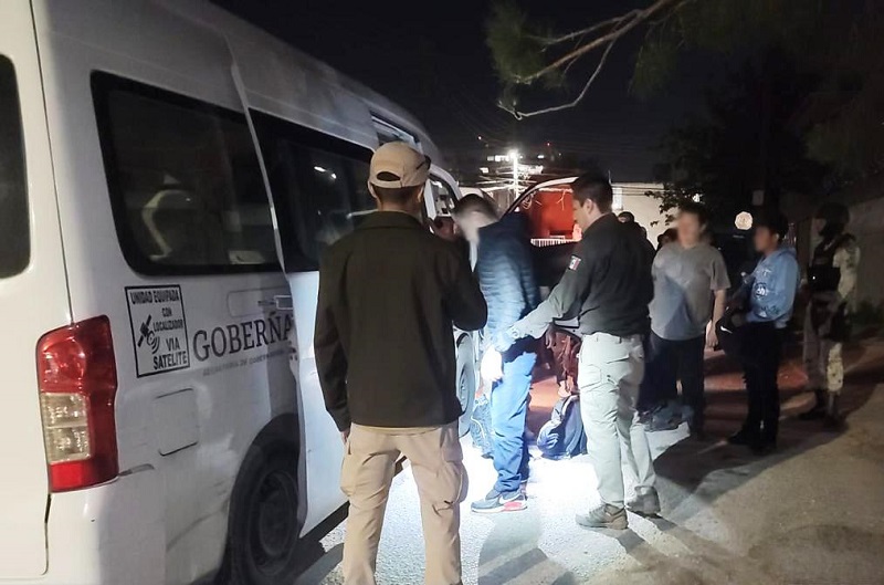 Rescatan a 104 migrantes de casa de seguridad en Ciudad Juárez