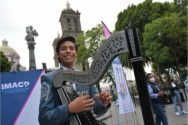 Todo un éxito los “Jueves de Mariachi” en Puebla 