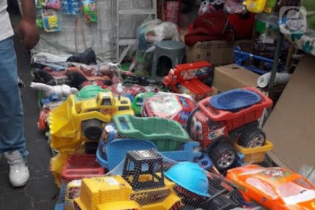 Reyes Magos saturan Centro Histórico y La Margarita en busca de juguetes 