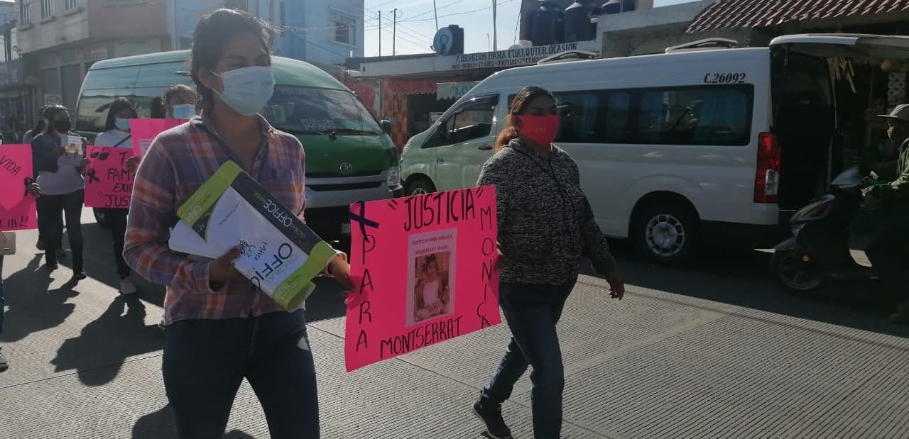 A una semana de su asesinato piden justicia para Mónica Monserrat  