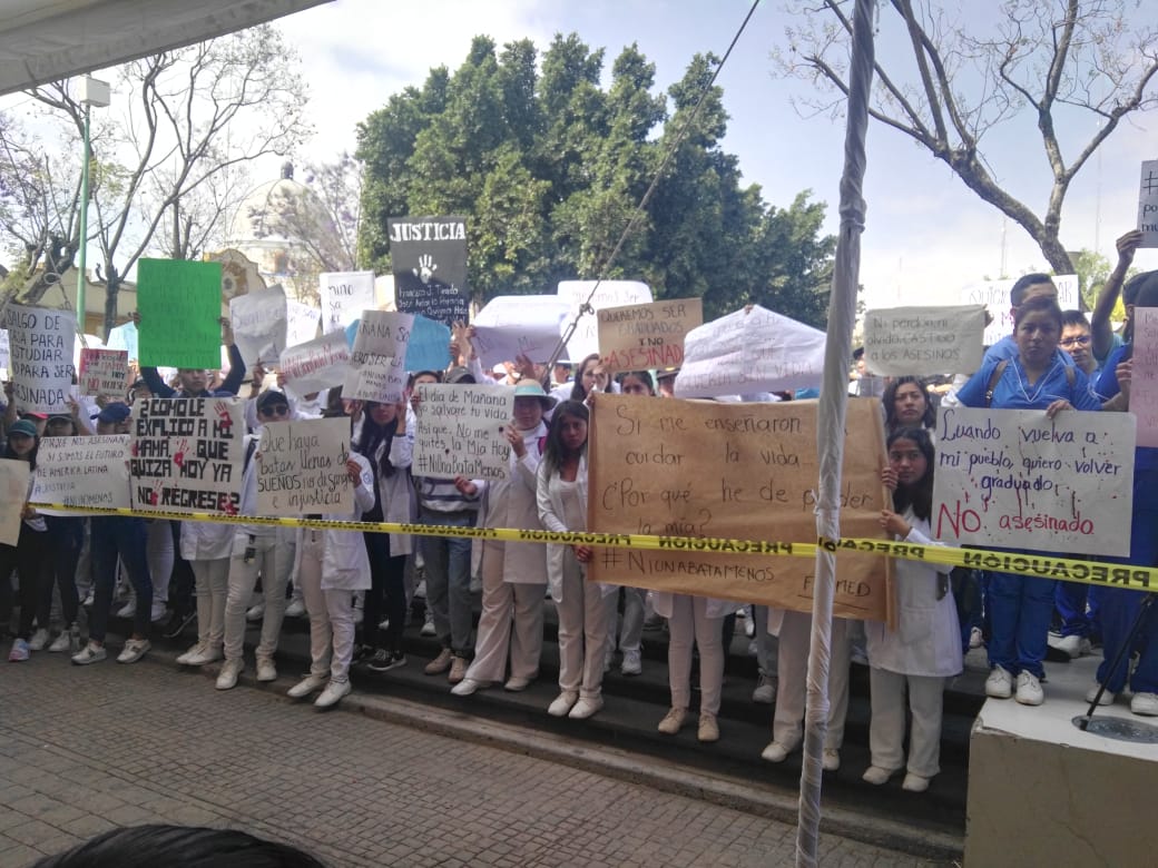 Marchan estudiantes de Tehuacán ante inseguridad