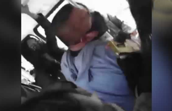 VIDEO Intentaron asaltar ruta 4 y pasajeros los detienen en Puebla