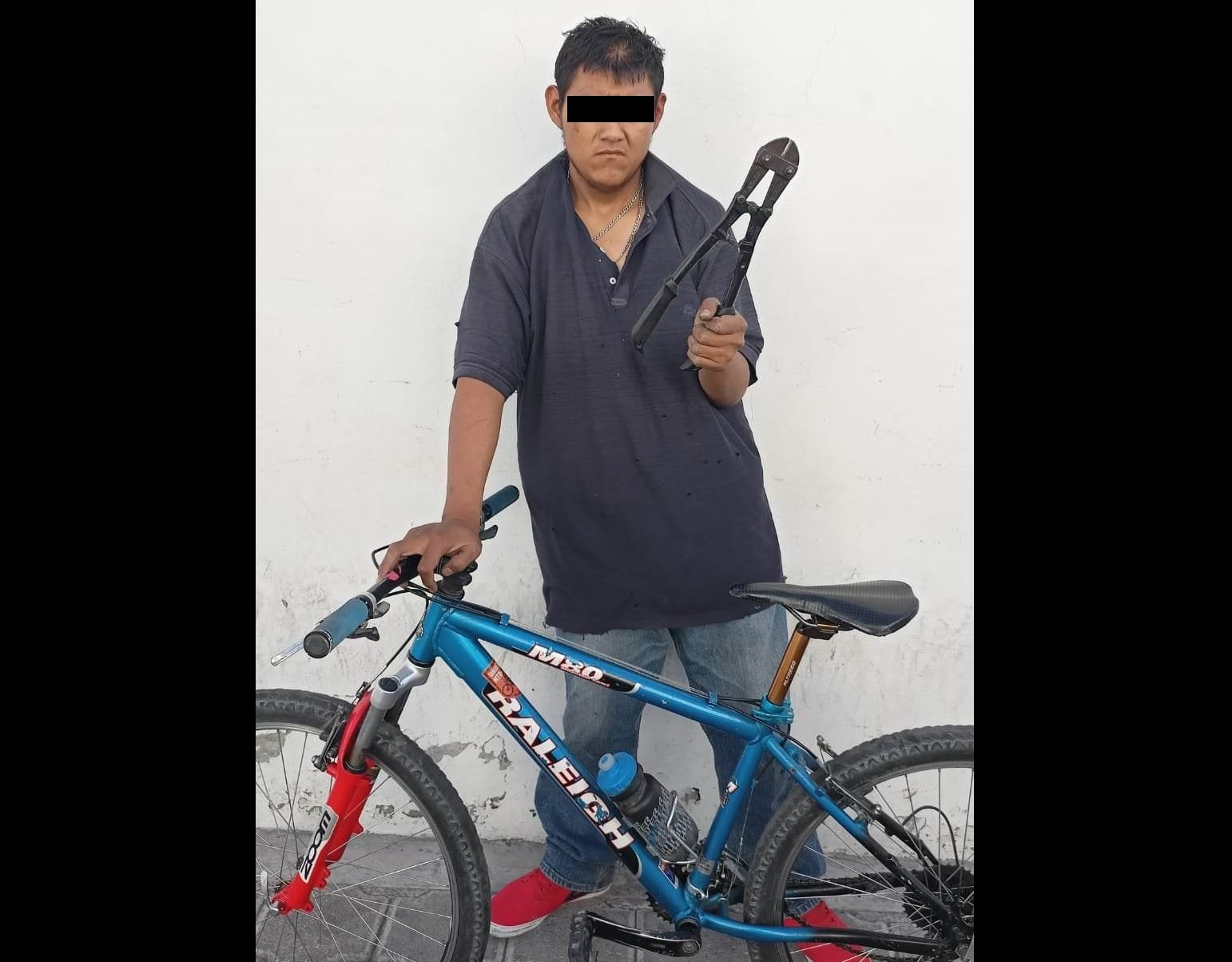 Detienen a ladrón de bicicletas en pleno centro de Tehuacán 