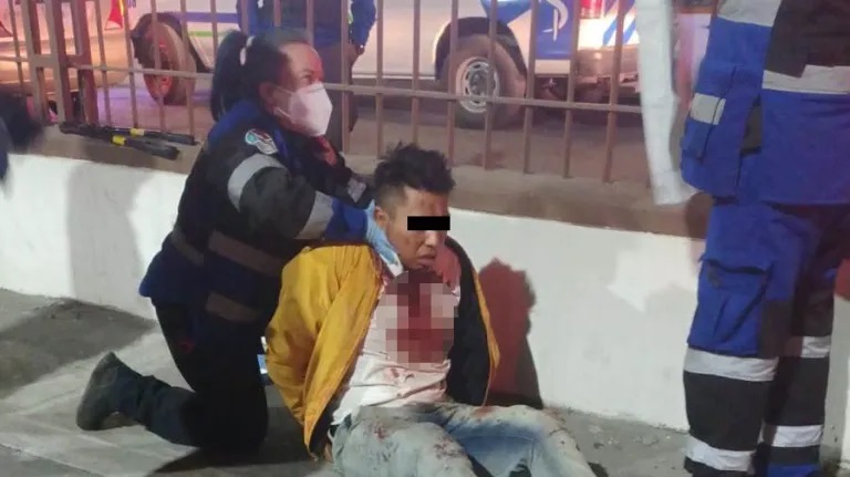Intentó robarle a Dios y terminó con la garganta cortada en plena iglesia
