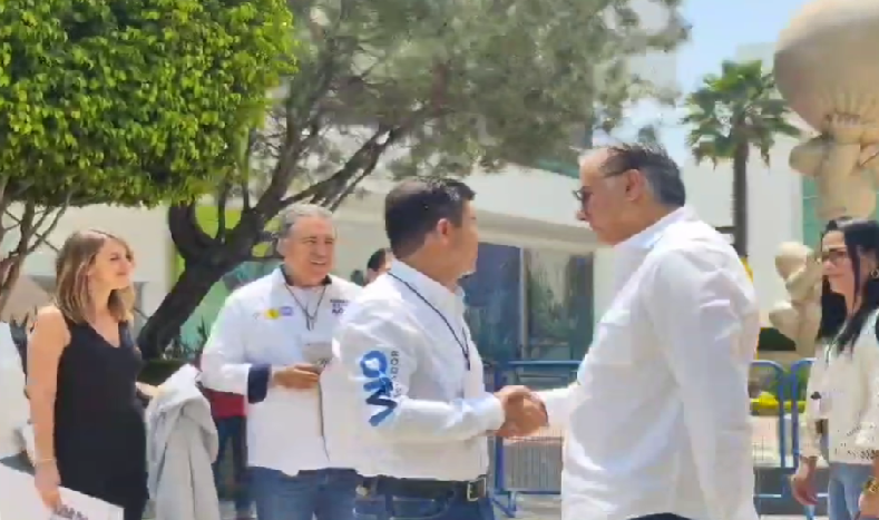 Los candidatos a la gubernatura de Puebla asisten al ensayo de debate
