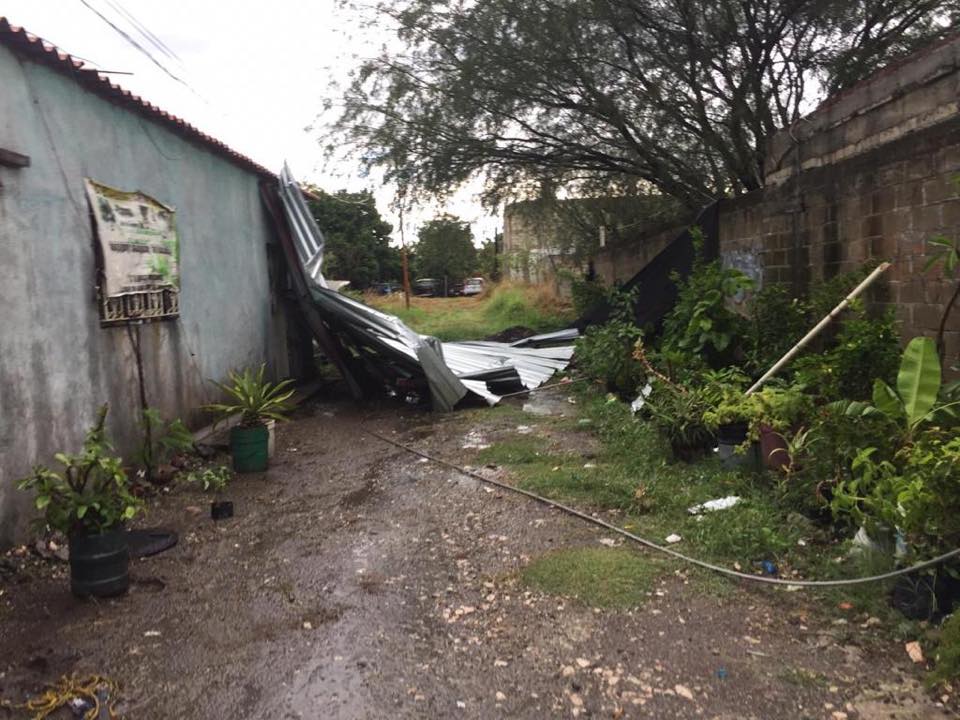 Fuerte lluvia deja afectaciones en casas de Izúcar  