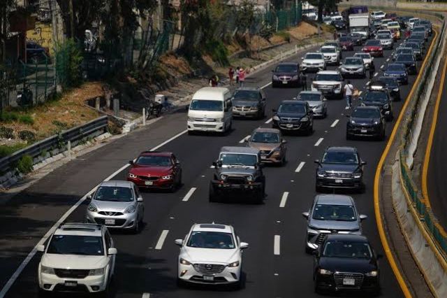 Autopistas saturadas: tráfico intenso en México-Cuernavaca y México-Querétaro