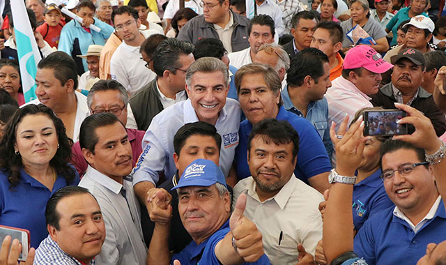 Anuncia Gali el programa Aula de Medios de ganar gubernatura de Puebla