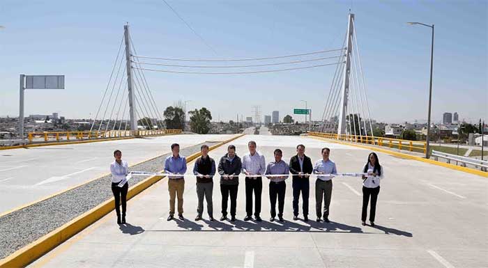 Inauguran prolongación y distribuidor de Las Torres