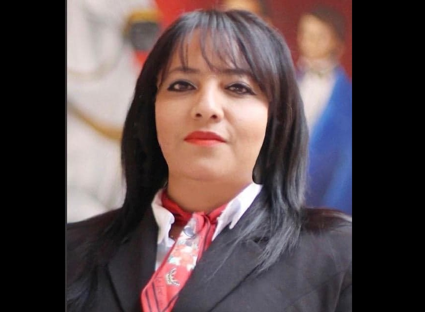Regidora de Tehuacán denuncia ante el IEE violencia política de género