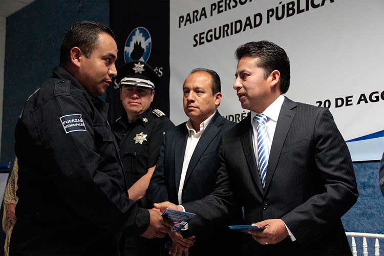Reconocen trabajo de policías y elementos de vialidad en San Andrés Cholula