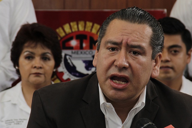 Leobardo Soto se queda 6 años más al frente de la CTM