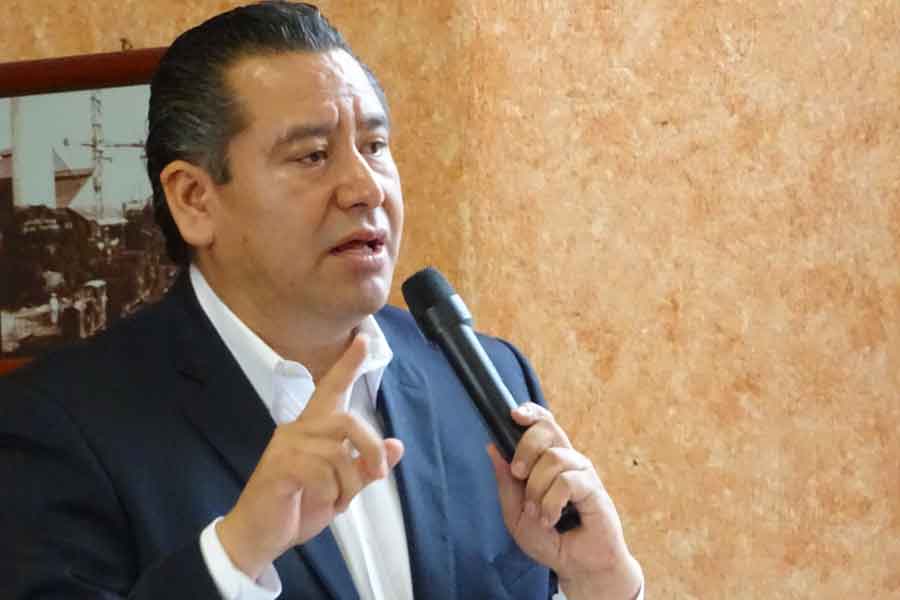 Culpa Leobardo Soto a Arriaga y a Cuéllar de afectar al sindicato Luis Cabrera