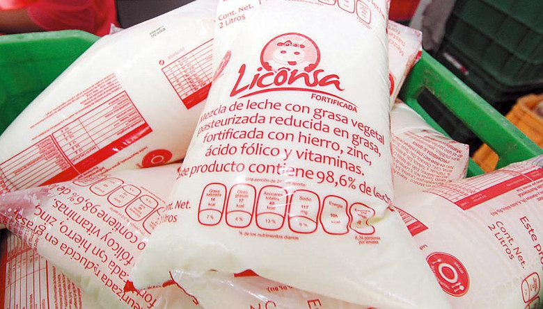 Defraudan a familias con reparto de leche en Tehuacán