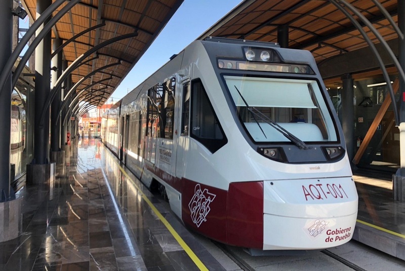 Queda en manos de Armenta el plan del Tren Ligero Puebla-Tlaxcala